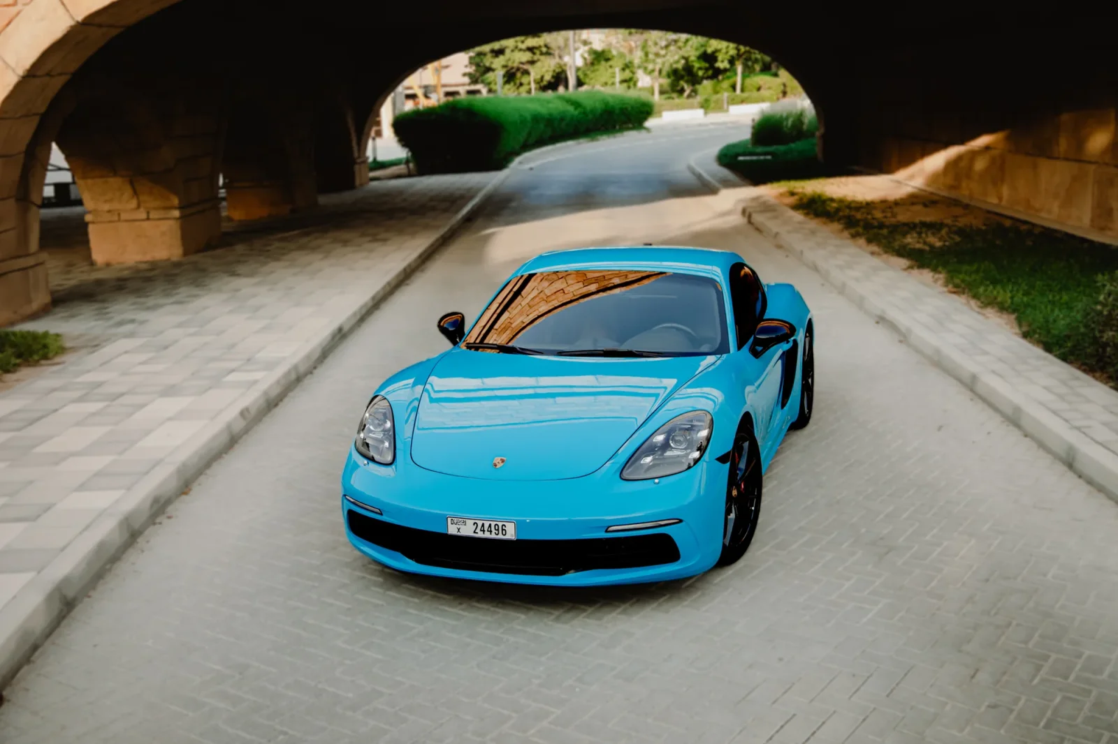 Affitto Porsche Cayman S Blu 2022 in Abu Dhabi - 10 
