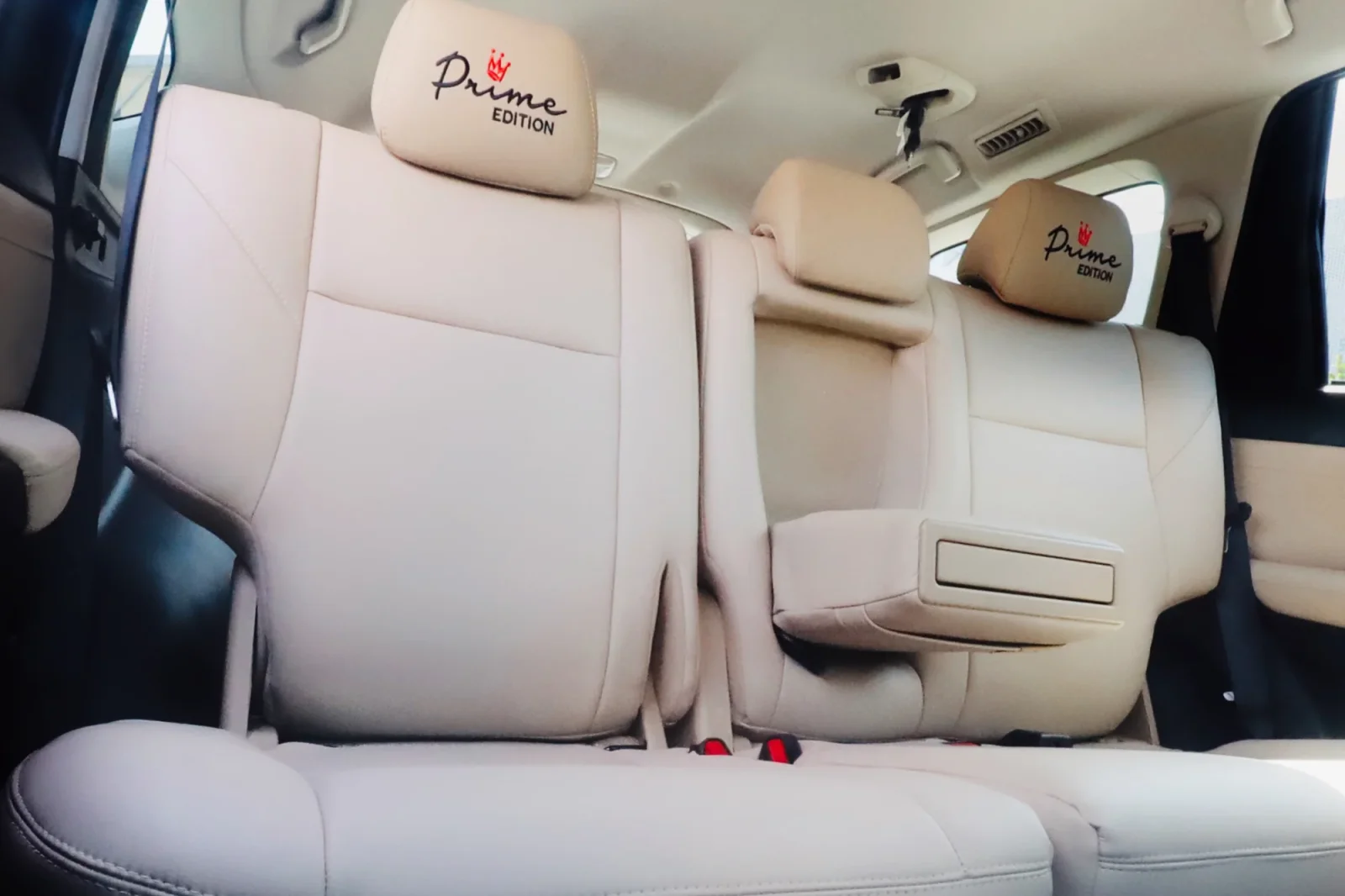 Аренда Mitsubishi Montero Sport  Красный 2023 в Абу-Даби - 7 