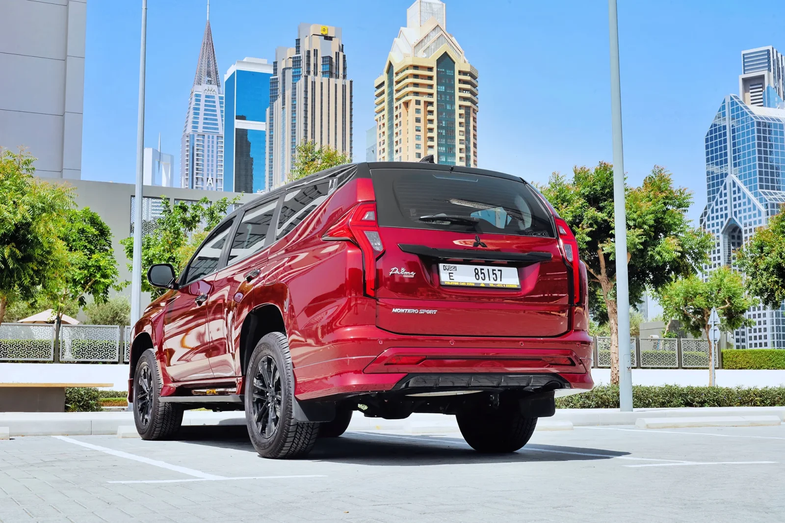 Аренда Mitsubishi Montero Sport  Красный 2023 в Абу-Даби - 14 