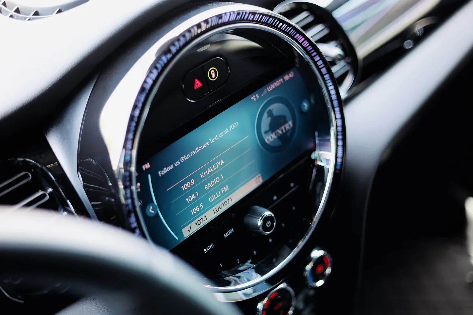 Rent Mini Cooper  Yellow 2023 in Abu Dhabi - 6 