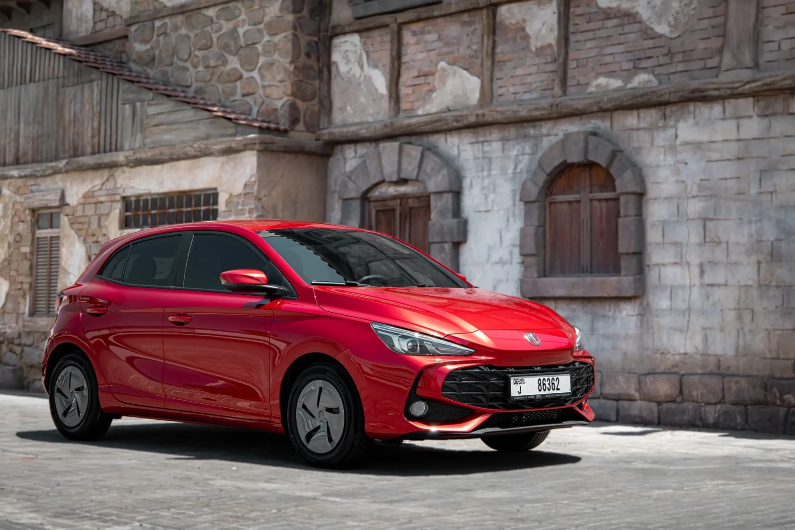 Affitto MG 3  Rosso 2025 in Abu Dhabi - 2 