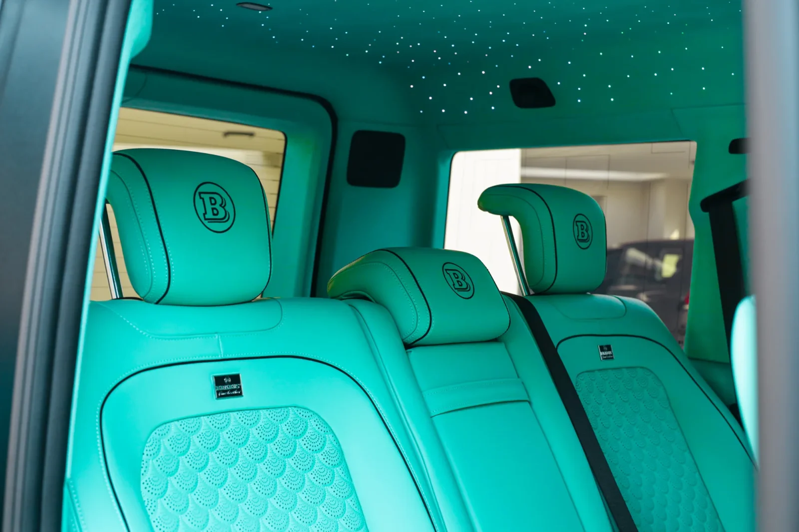 Rent Mercedes-Benz G-Class G800 Brabus Grey 2023 in Abu Dhabi - 12 