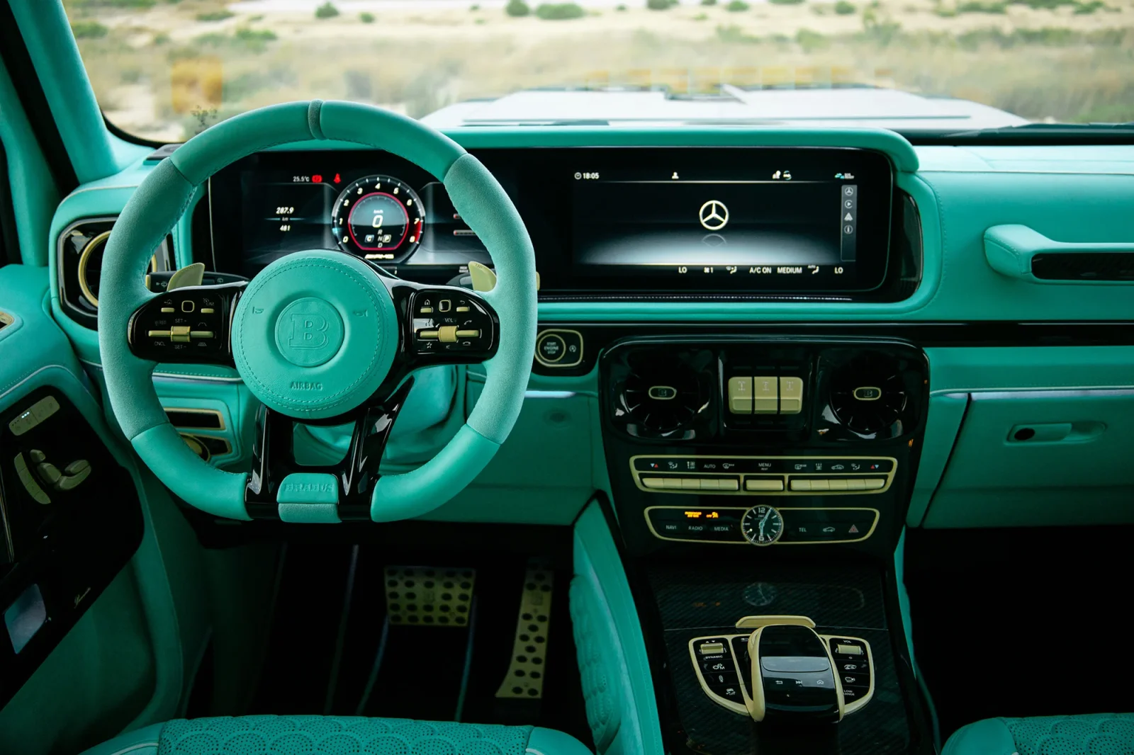 Rent Mercedes-Benz G-Class Brabus 800 Carbon Kit White 2023 in Abu Dhabi - 5 