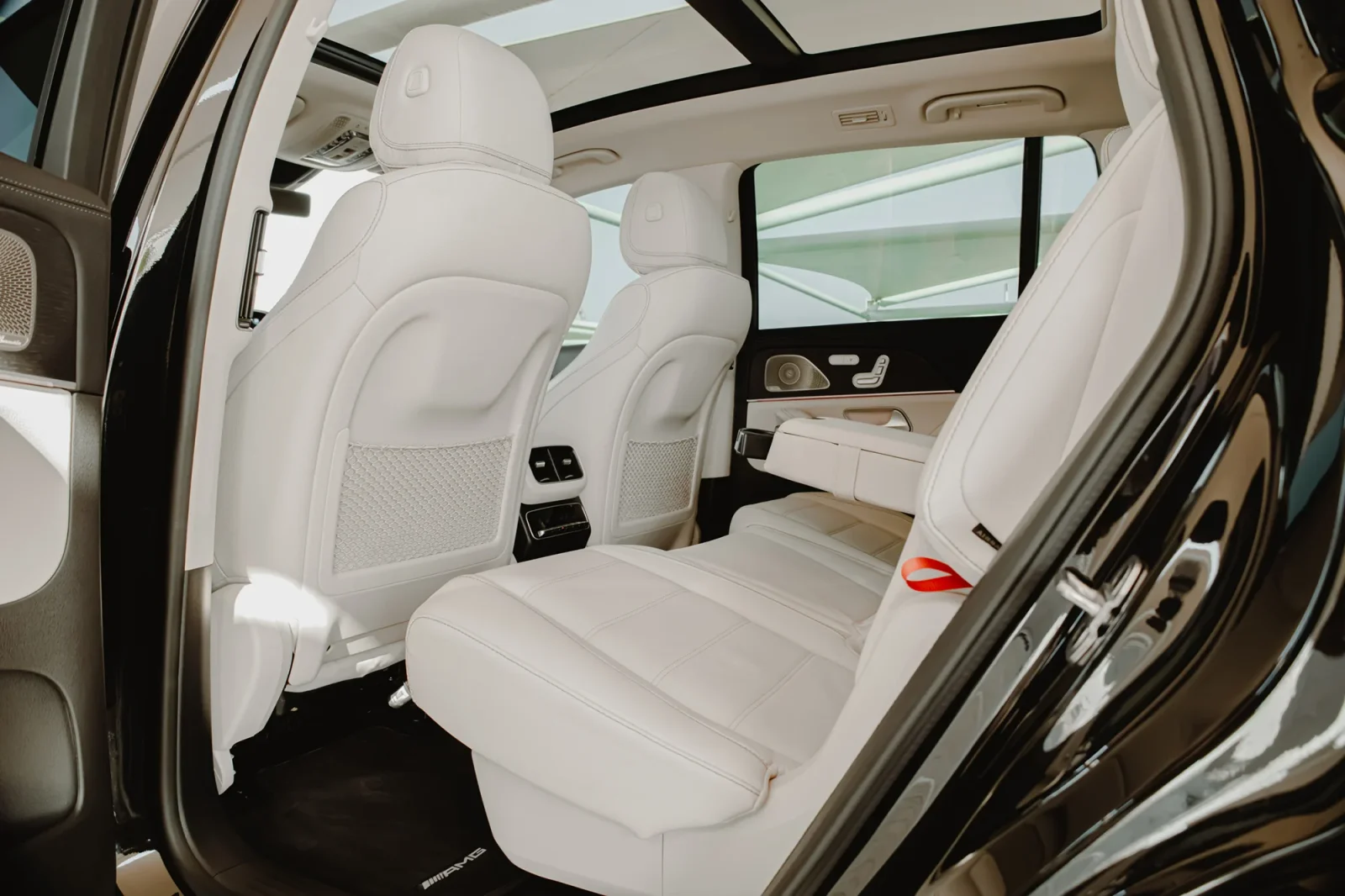 Rent Mercedes-Benz GLS-Class 450 Black 2023 in Abu Dhabi - 5 