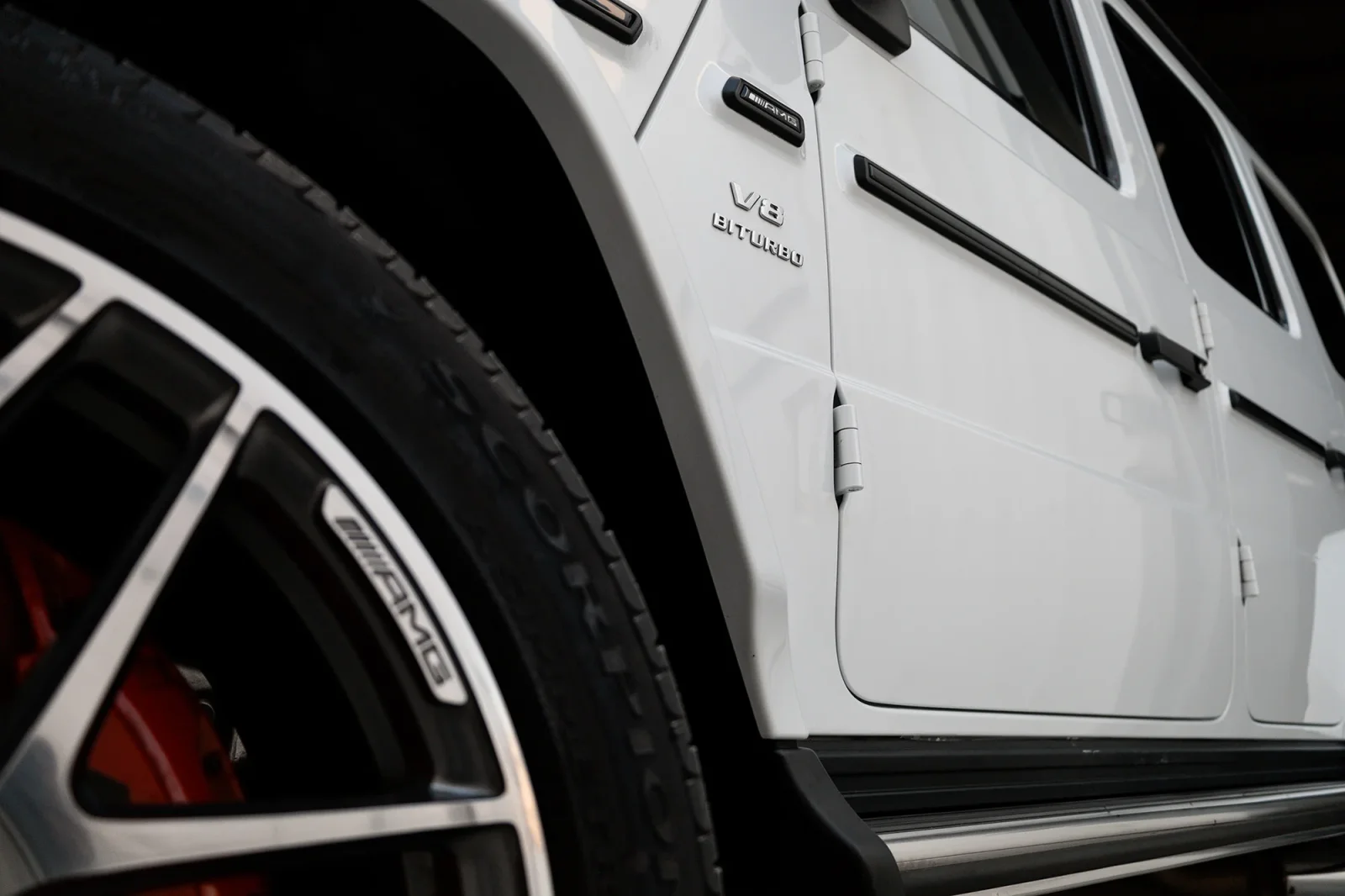 Аренда Mercedes-Benz G-Class 63 AMG Белый 2022 в Абу-Даби - 12 