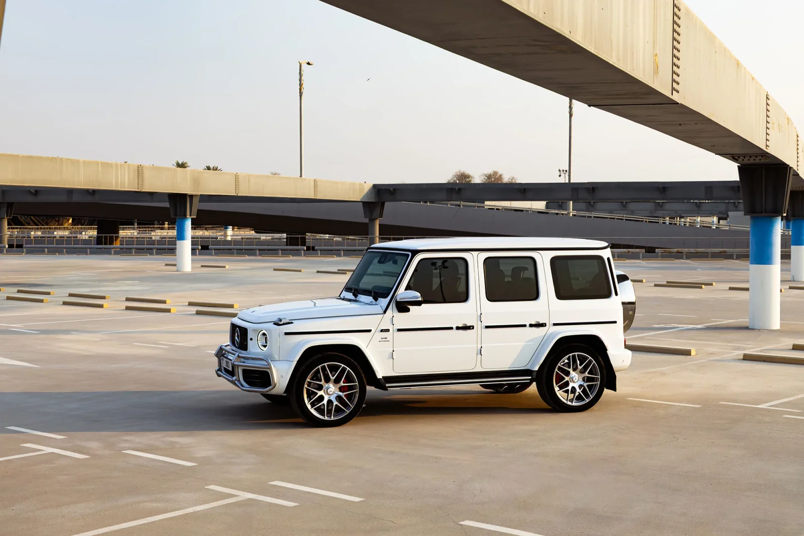 Rent Mercedes-Benz G-Class 63 AMG White 2022 in Abu Dhabi - 17 