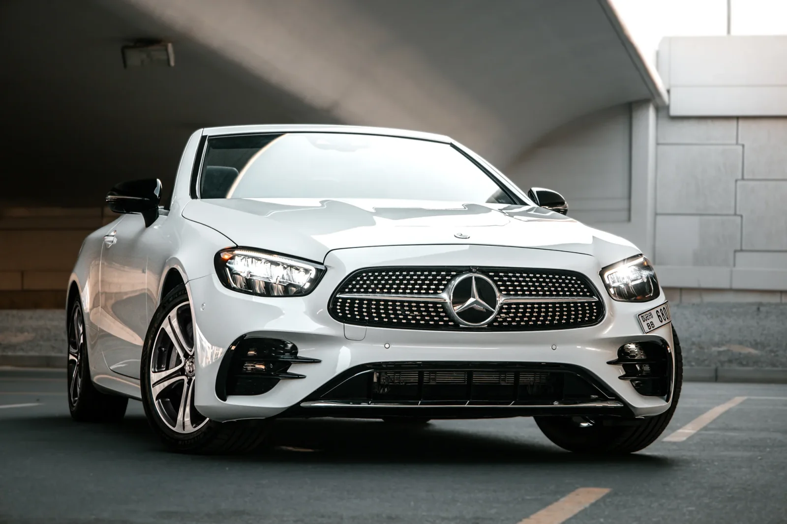 Rent Mercedes-Benz E-Class E450 White 2023 in Abu Dhabi - 13 