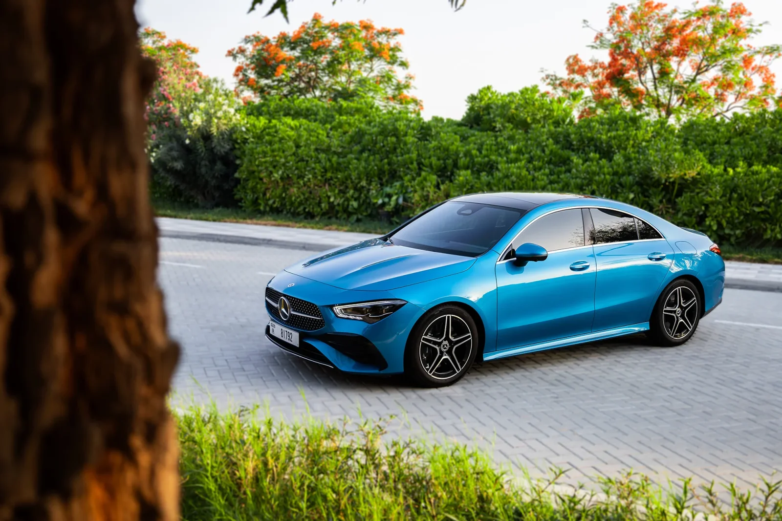 Alquiler Mercedes-Benz CLA-Class 4M Azul 2024 en Abu Dabi - 2 