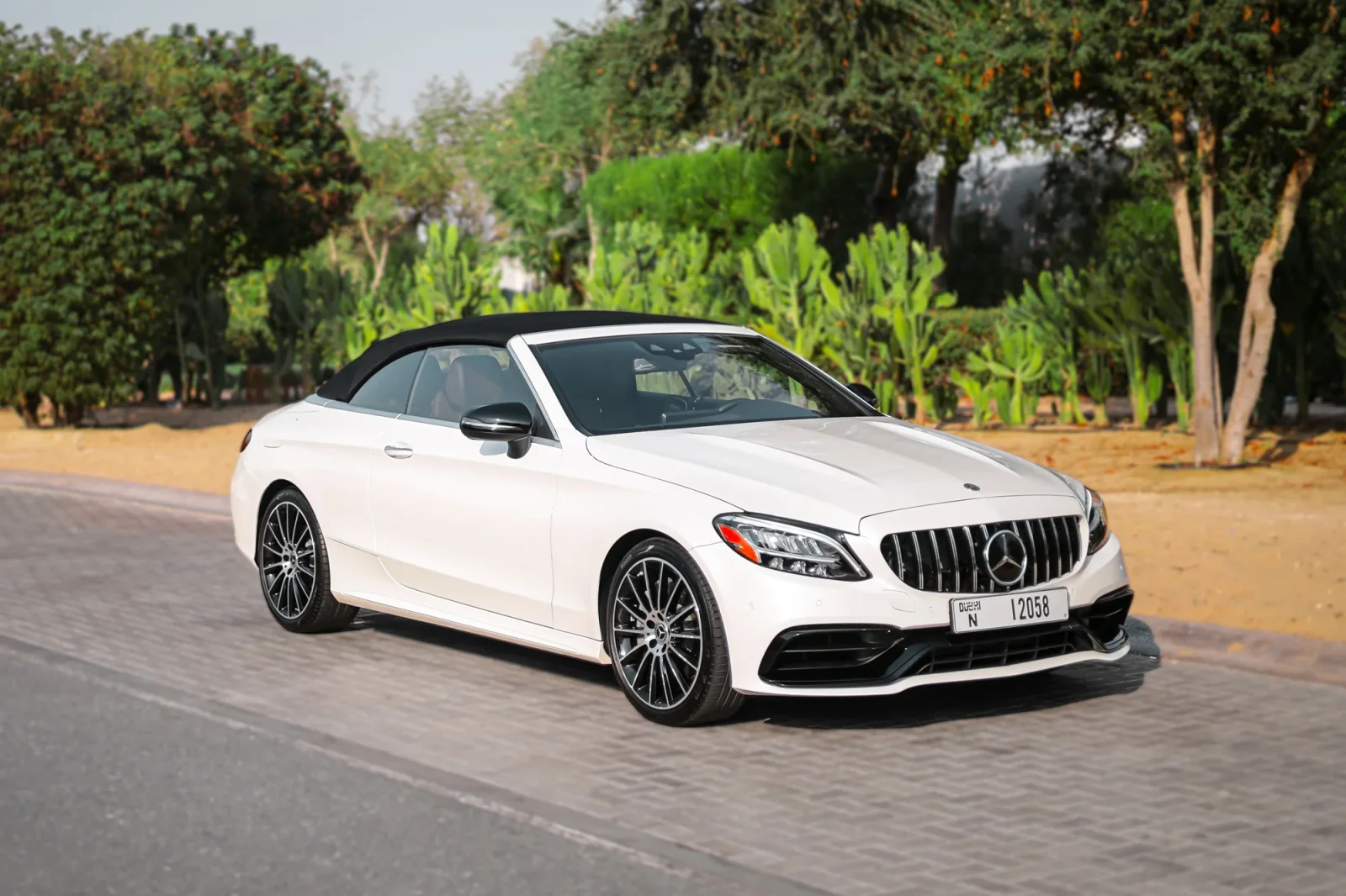 Rent Mercedes-Benz C-Class С300 White 2022 in Abu Dhabi - 16 