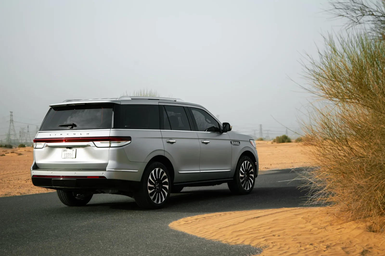 Alquiler Lincoln Navigator  Plata 2022 en Abu Dabi - 15 