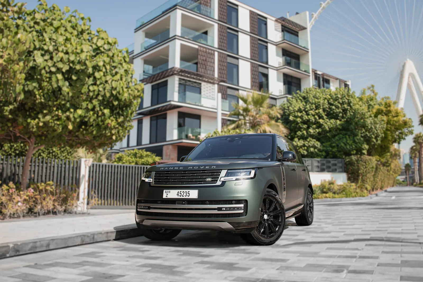 Rent Land Rover Range Rover  HSE  Green 2023 in Abu Dhabi - 2 