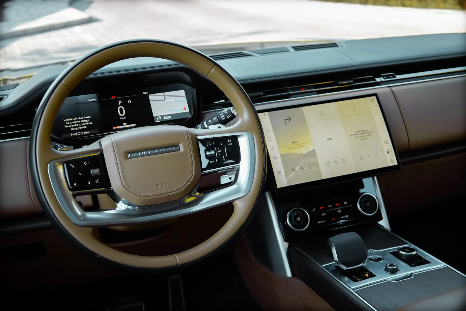 Аренда Land Rover Range Rover  HSE Зеленый 2023 в Абу-Даби - 4 