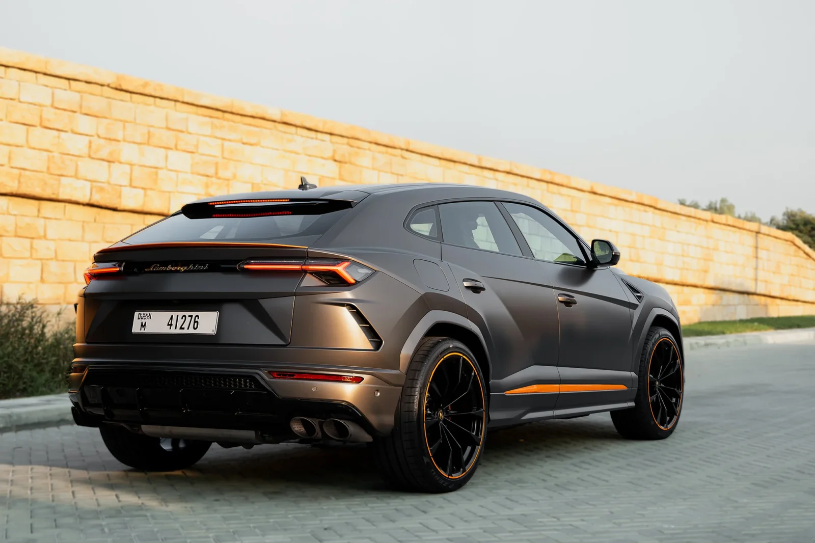 Loyer Lamborghini Urus  Gris 2022 en Abou Dabi - 12 