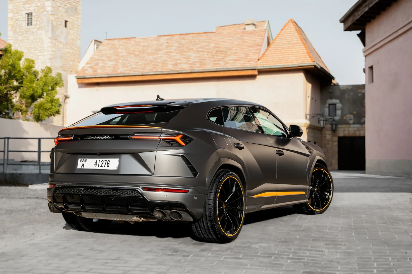 Loyer Lamborghini Urus  Gris 2022 en Abou Dabi - 8 