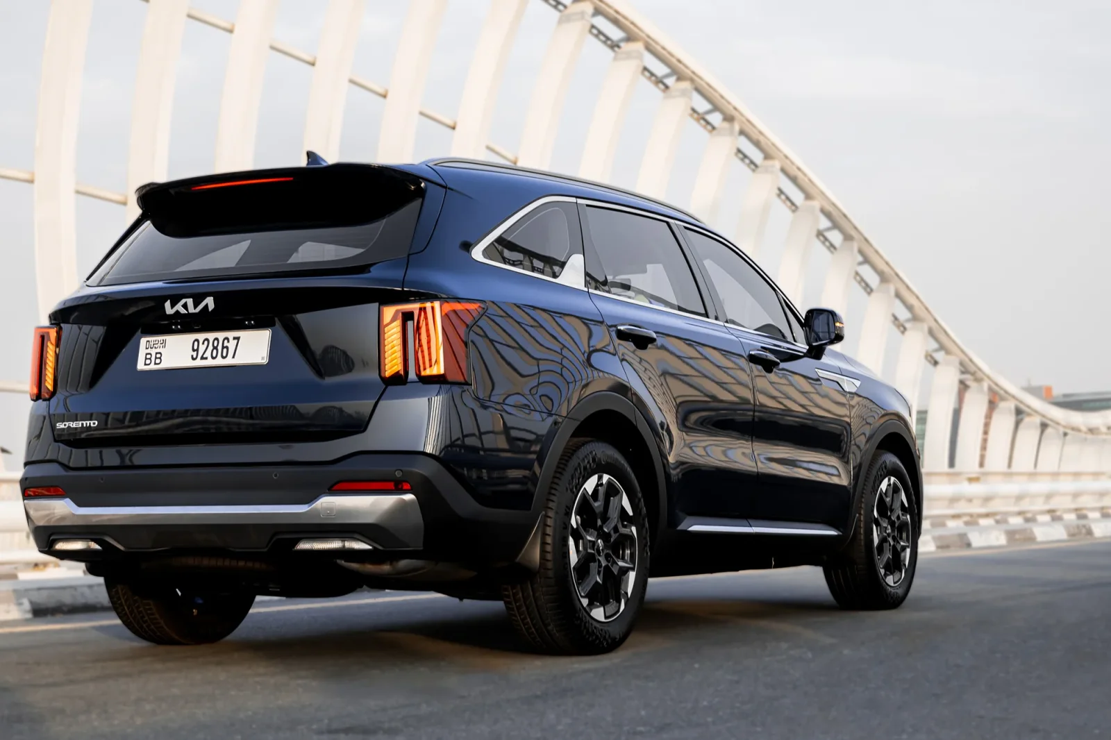 Rent Kia Sorento  Blue 2025 in Abu Dhabi - 15 