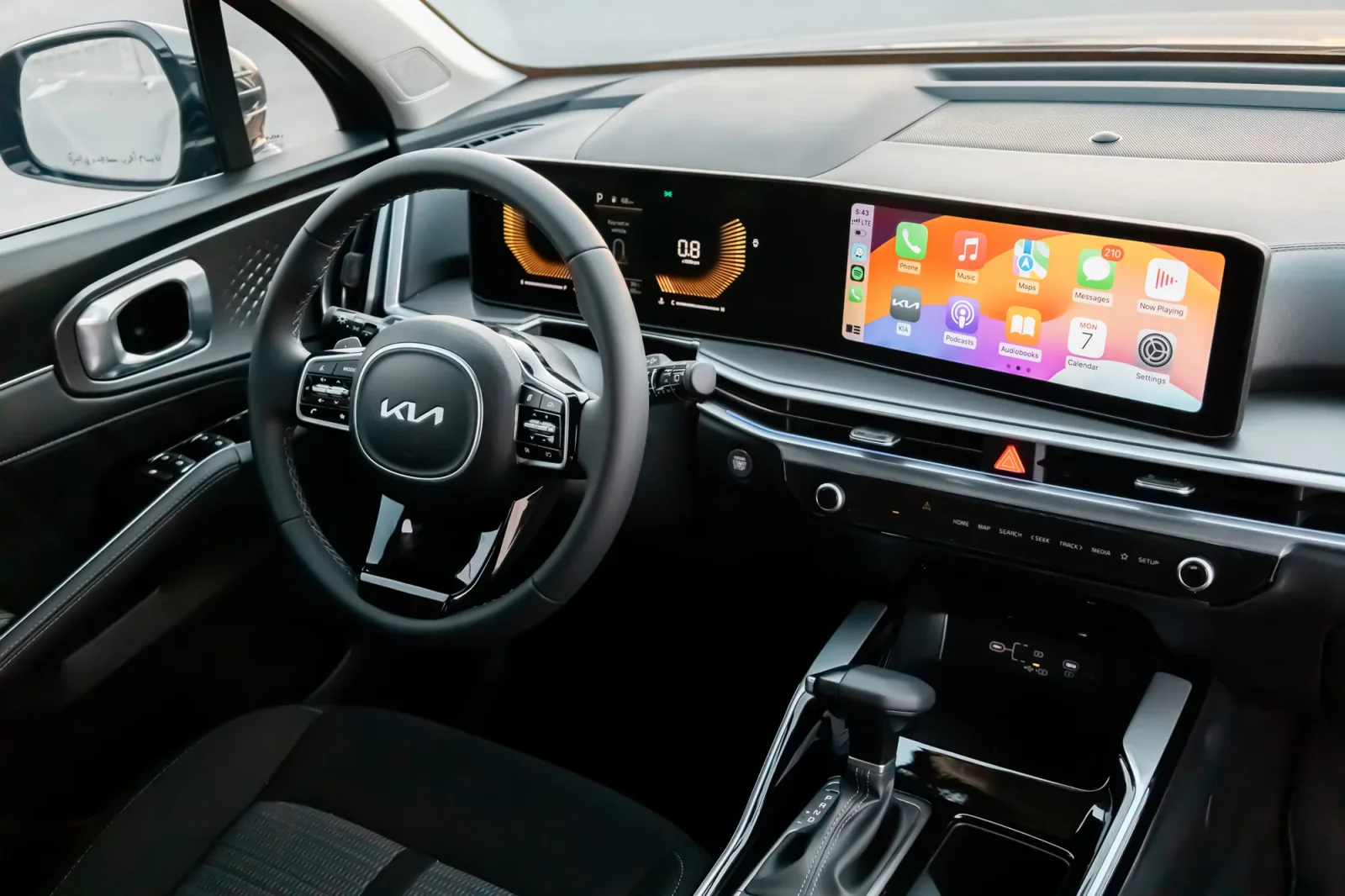 Rent Kia Sorento  Blue 2025 in Abu Dhabi - 3 