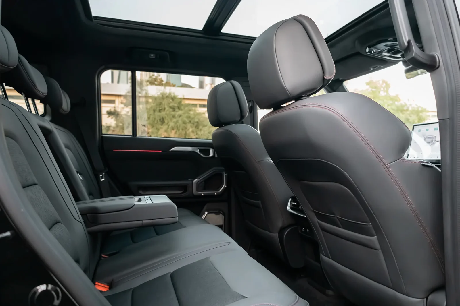 Rent Jetour T2  Black 2024 in Abu Dhabi - 5 