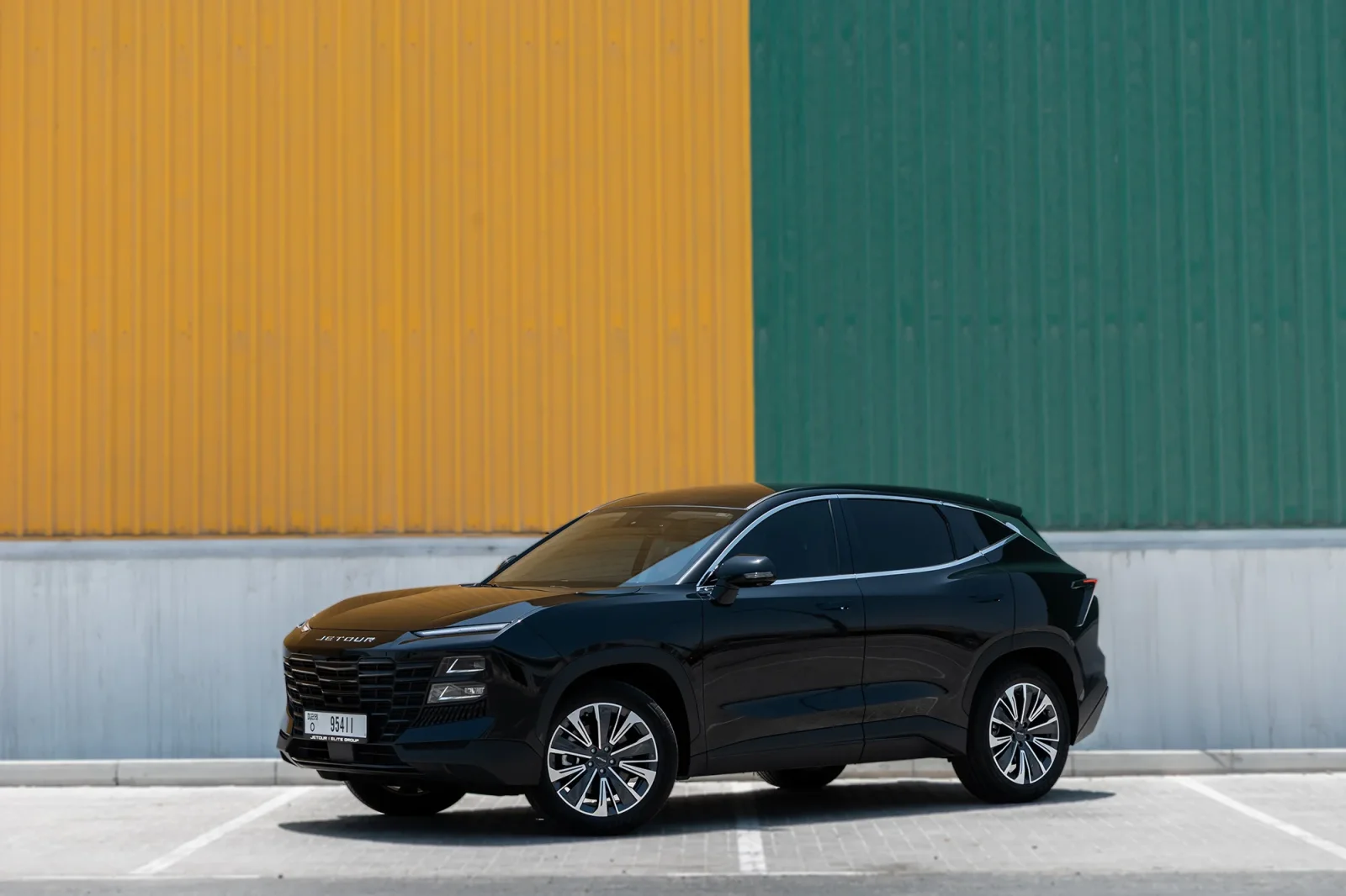 Huren Jetour Dashing  Zwart 2025 in Abu Dhabi - 2 