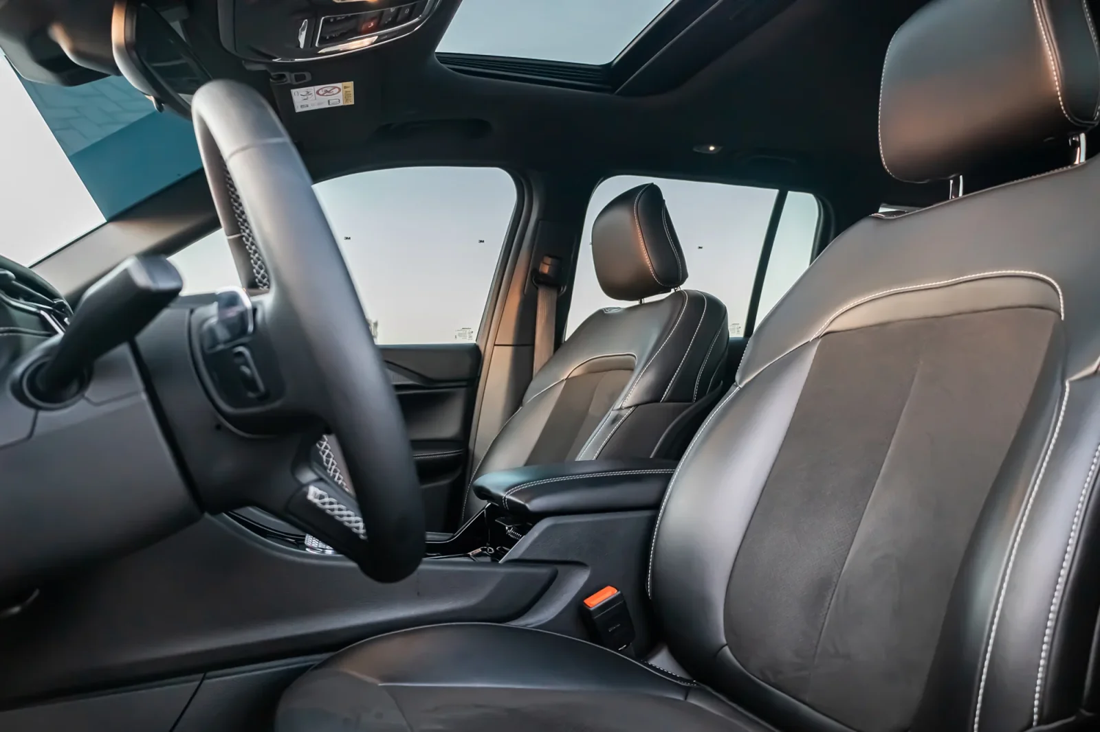 Аренда Jeep Grand Cherokee  Черный 2023 в Абу-Даби - 5 