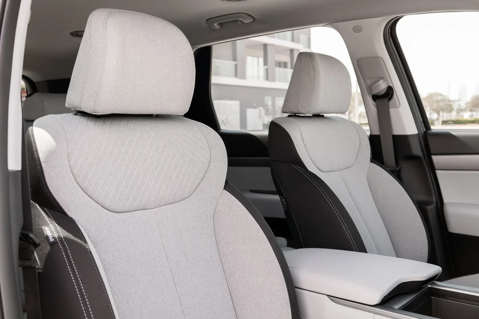 Miete Hyundai Palisade  Schwarz 2025 in der Abu Dhabi - 8 