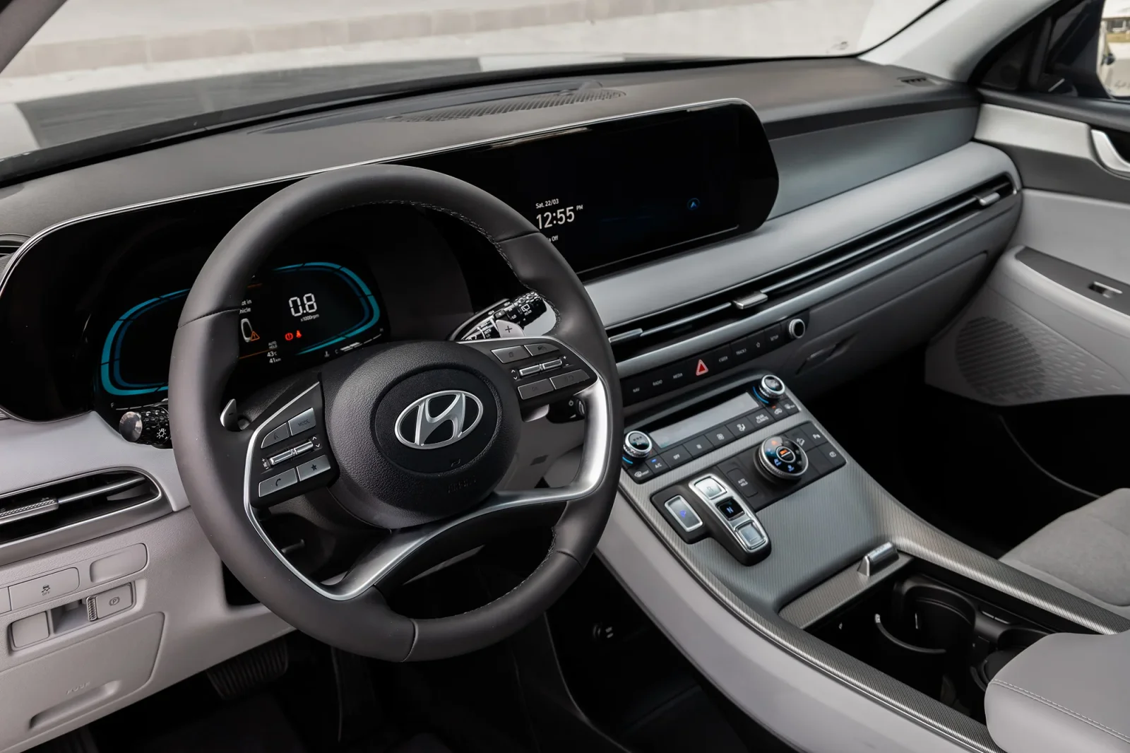 Miete Hyundai Palisade  Schwarz 2025 in der Abu Dhabi - 3 