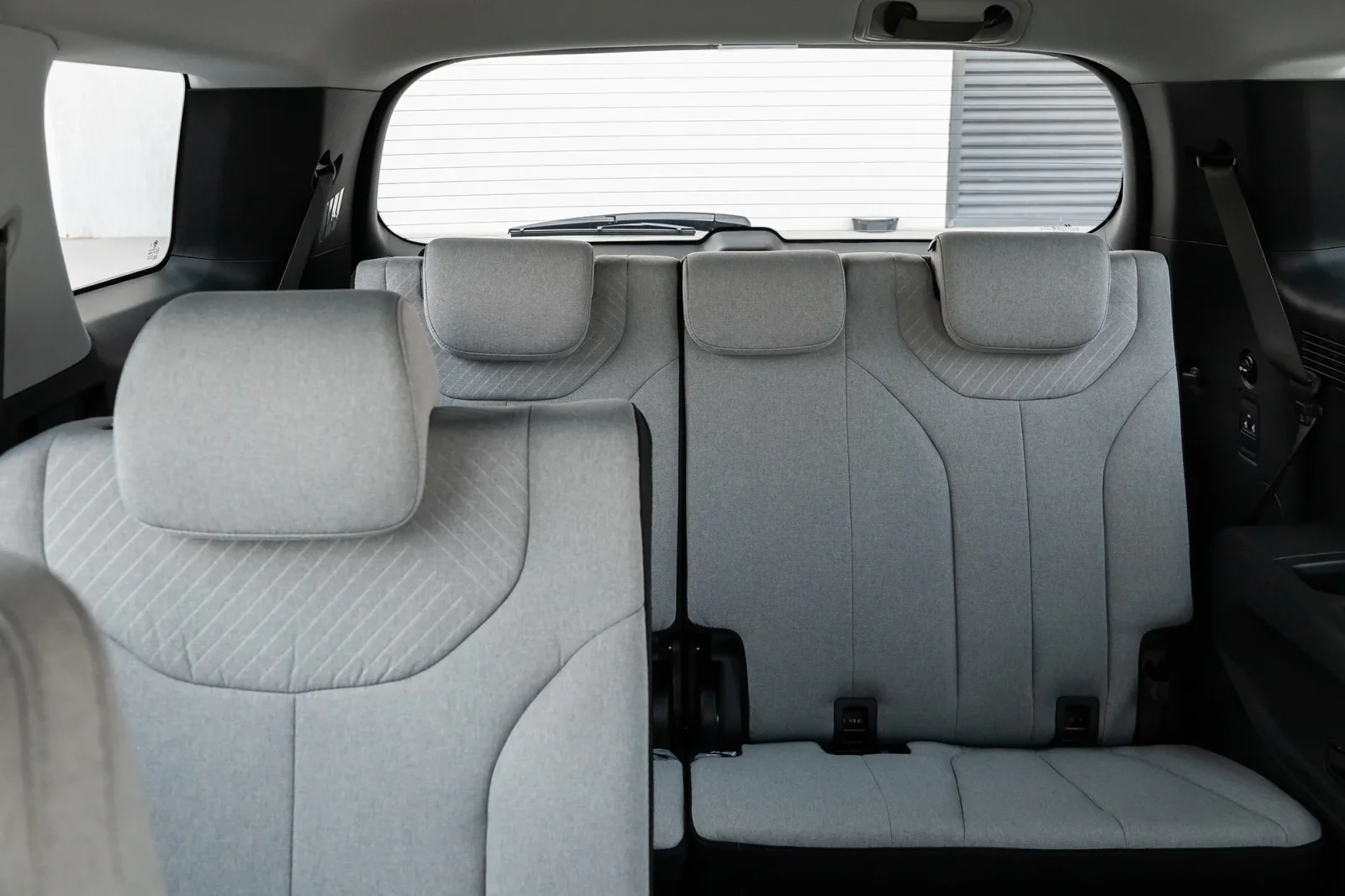 Miete Hyundai Palisade  Schwarz 2025 in der Abu Dhabi - 16 