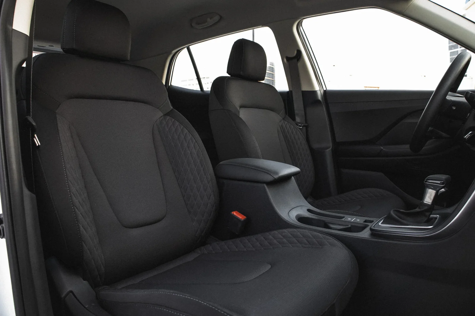 Аренда Hyundai Creta  Белый 2025 в Абу-Даби - 6 