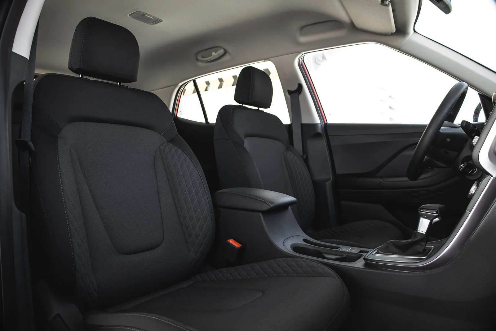 Miete Hyundai Creta  Rot 2025 in der Abu Dhabi - 5 