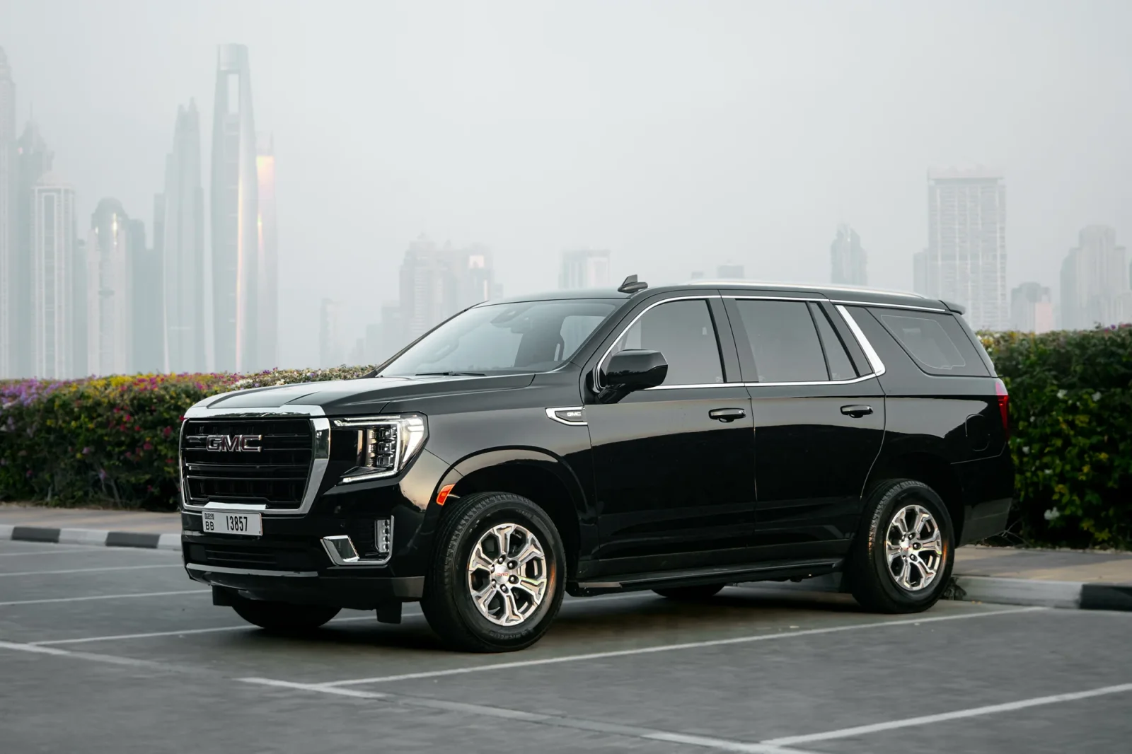 Rent GMC Yukon  Black 2023 in Abu Dhabi - 12 