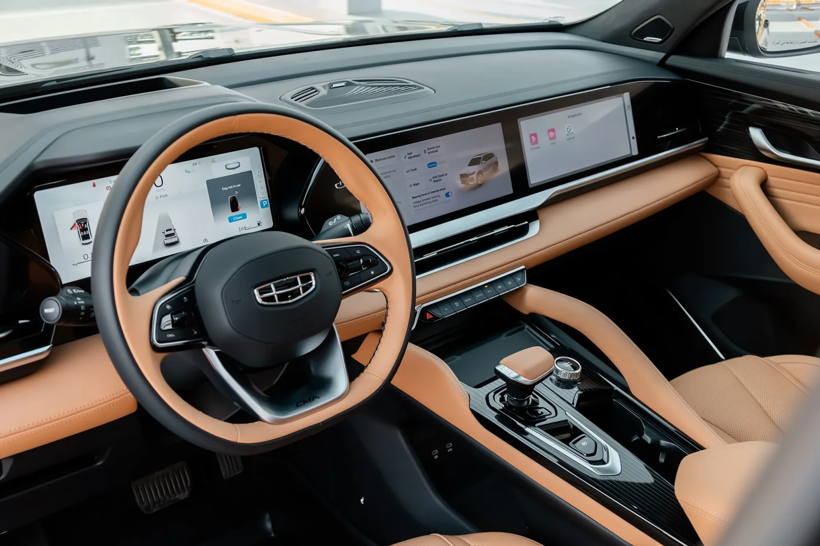 Rent Geely Monjaro  Black 2025 in Abu Dhabi - 4 