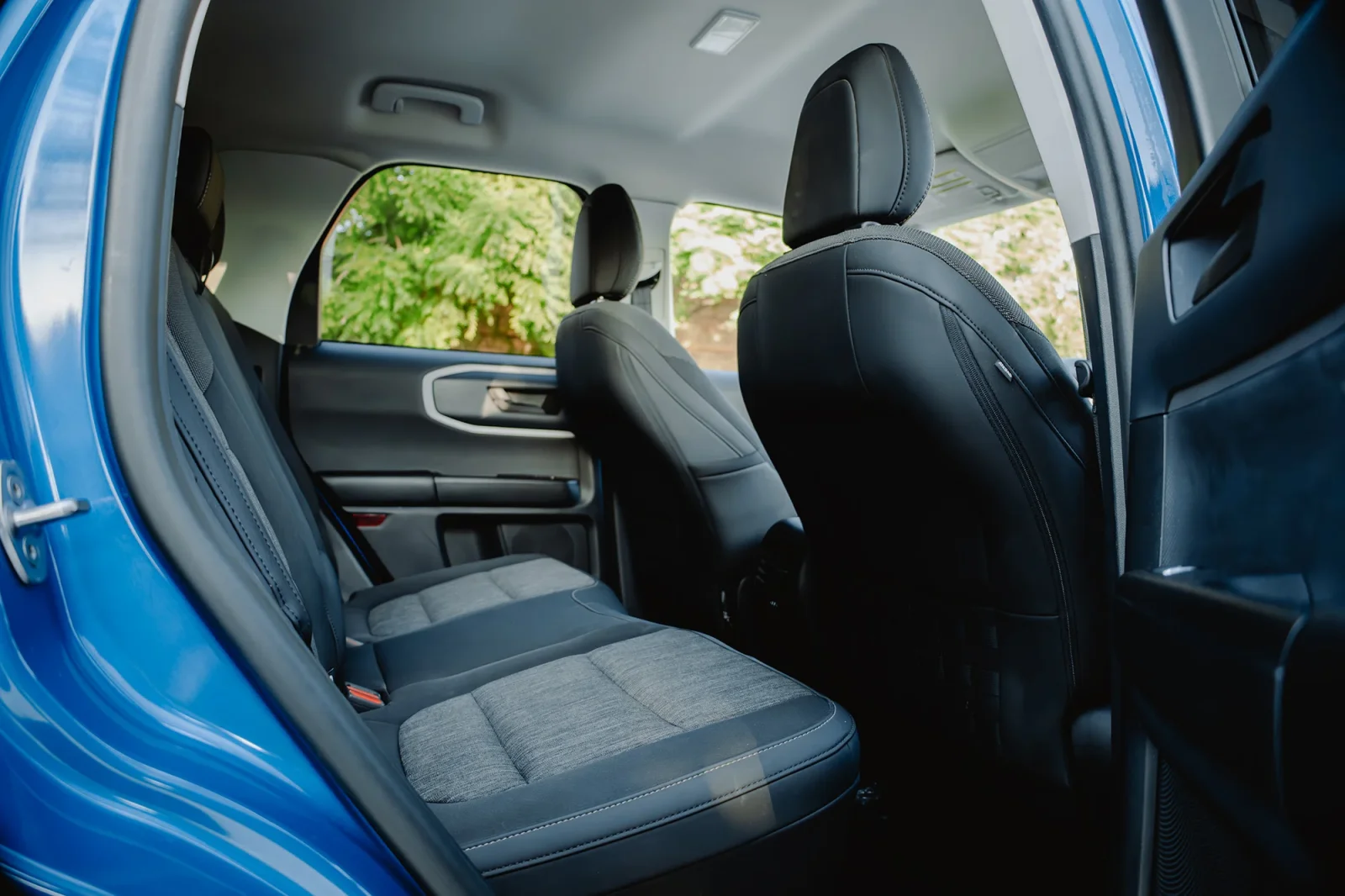 Huren Ford Bronco Sport Blauw 2022 in Abu Dhabi - 7 