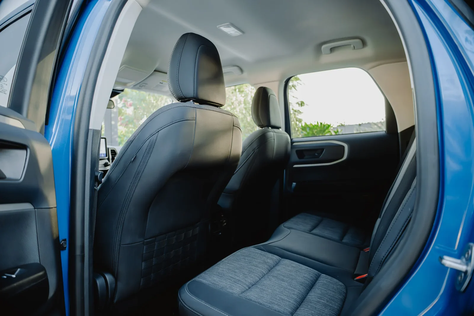 Huren Ford Bronco Sport Blauw 2022 in Abu Dhabi - 8 