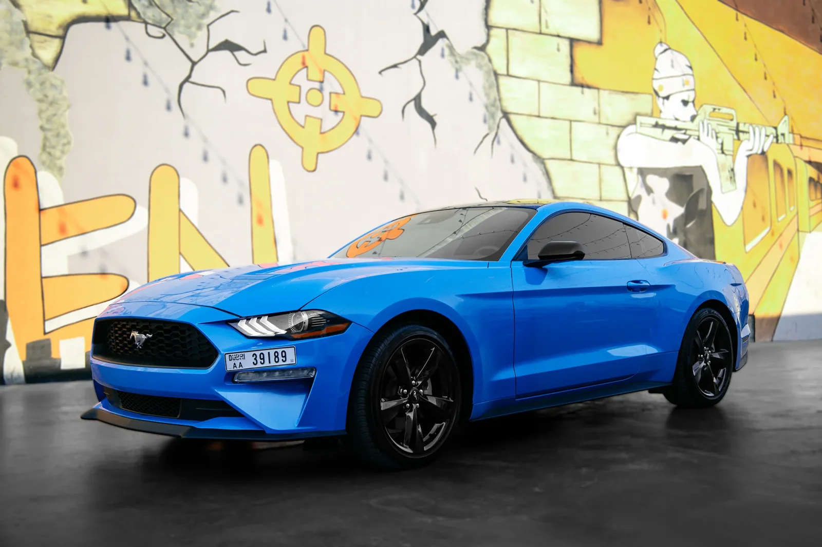 Affitto Ford Mustang  Blu 2023 in Abu Dhabi - 10 