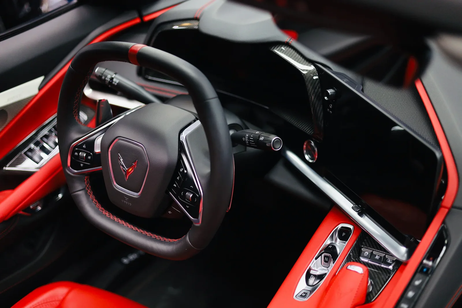 Kiralık Chevrolet Corvette C8 Mavi 2023 içinde Abu Dhabi - 3 