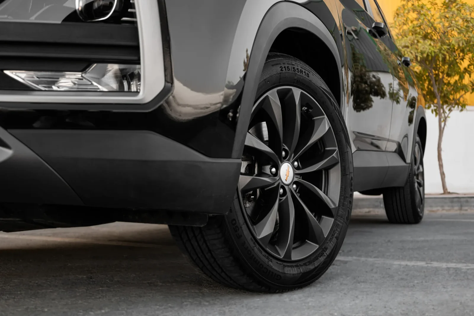 Kiralık Chevrolet Captiva  Siyah 2023 içinde Abu Dhabi - 14 