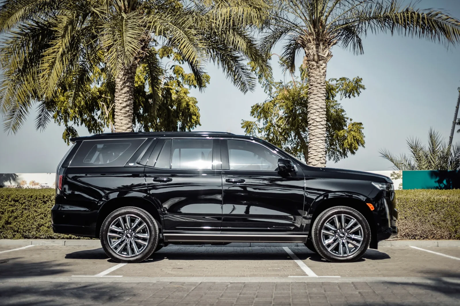 Rent Cadillac Escalade  Black 2023 in Abu Dhabi - 13 