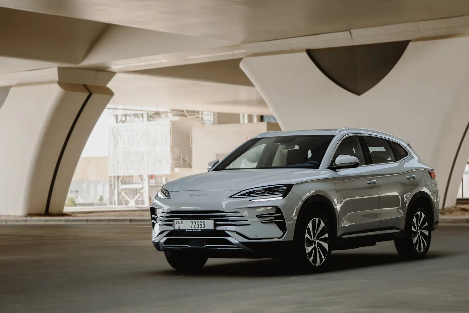 Loyer BYD Song  Gris 2025 en Abou Dabi - 10 