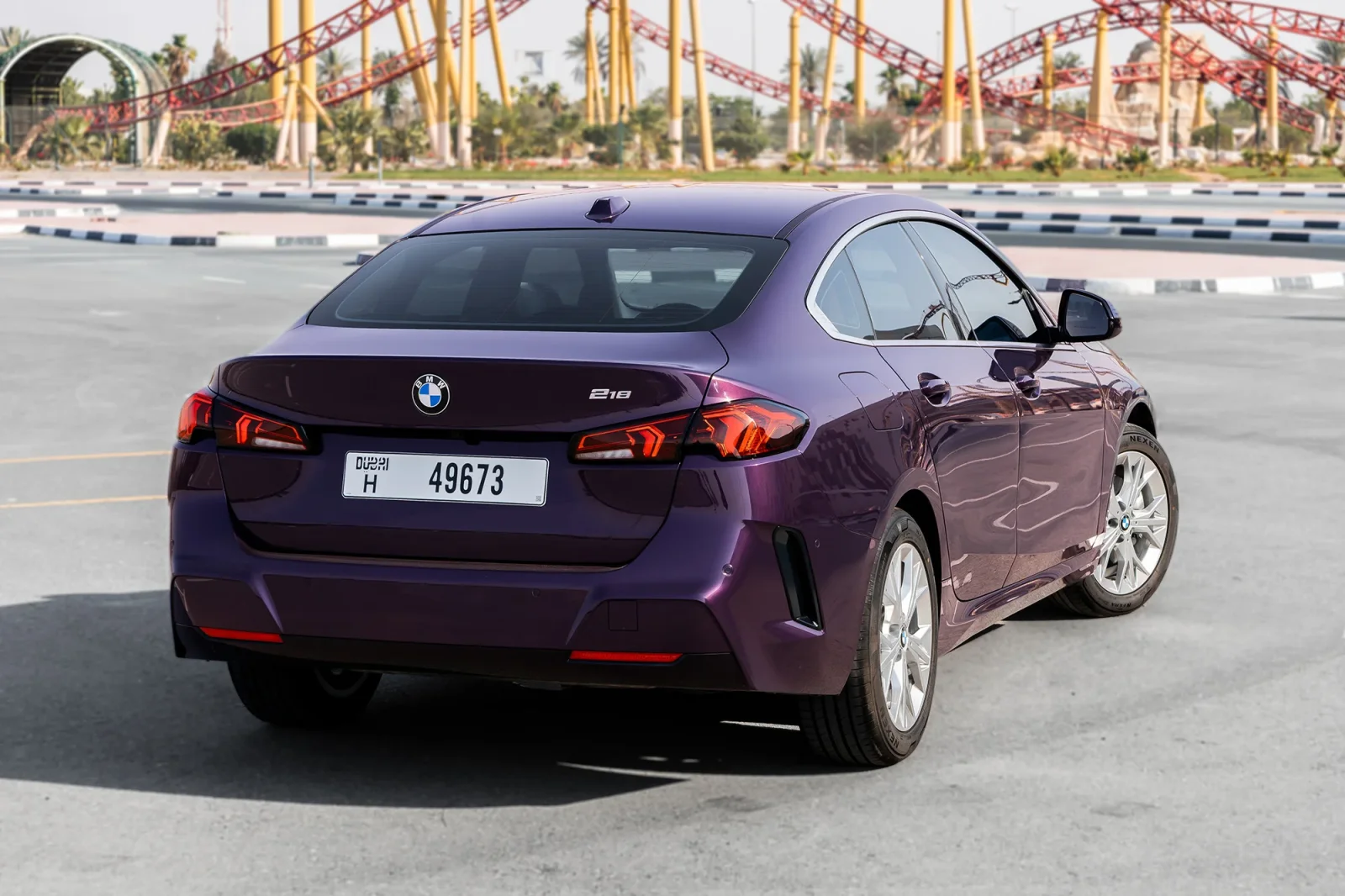 Alquiler BMW 2-Series 218i Violeta 2025 en Abu Dabi - 9 