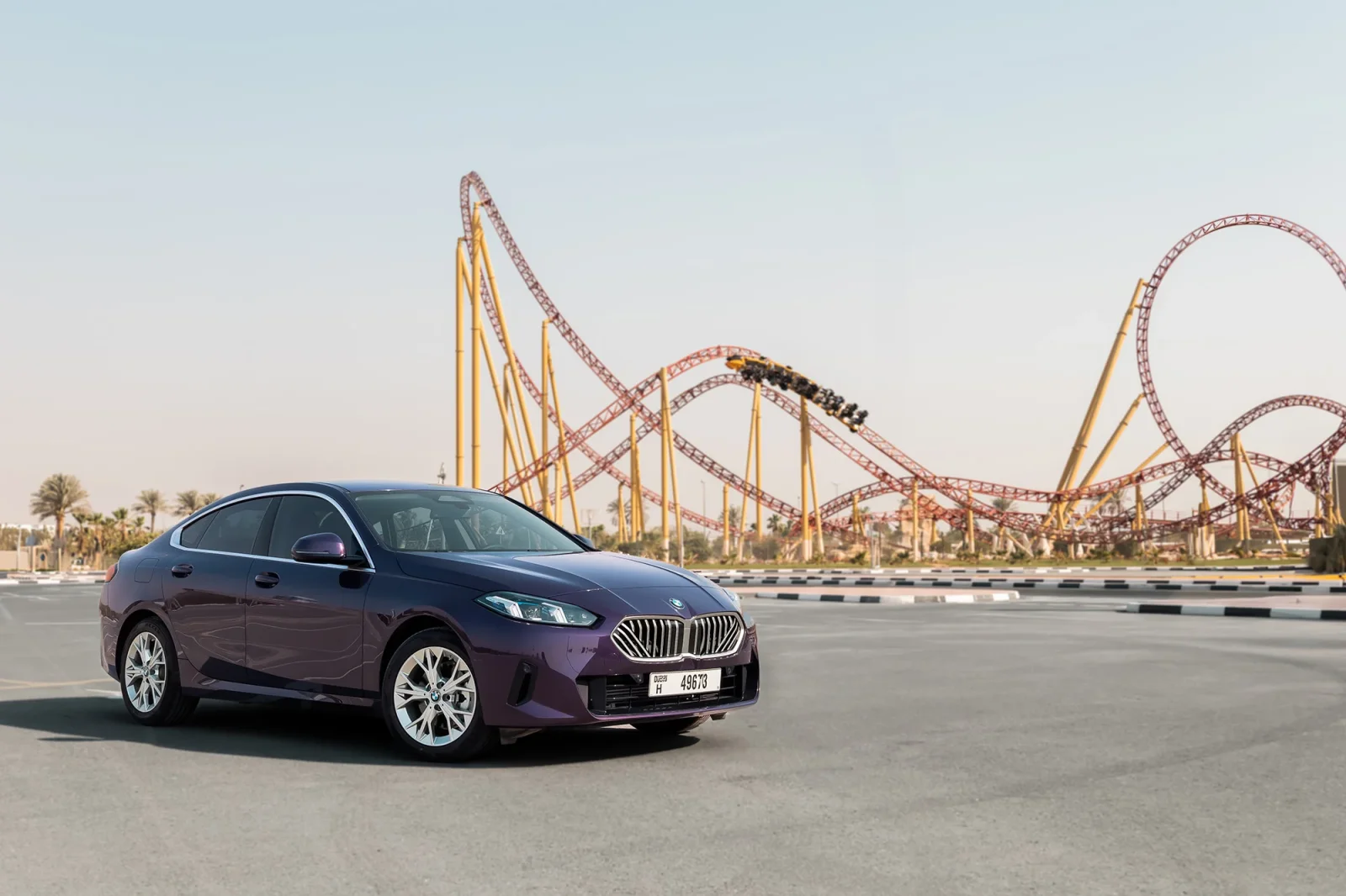 Alquiler BMW 2-Series 218i Violeta 2025 en Abu Dabi