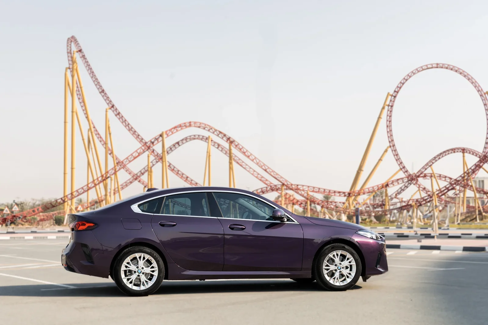 Alquiler BMW 2-Series 218i Violeta 2025 en Abu Dabi - 10 