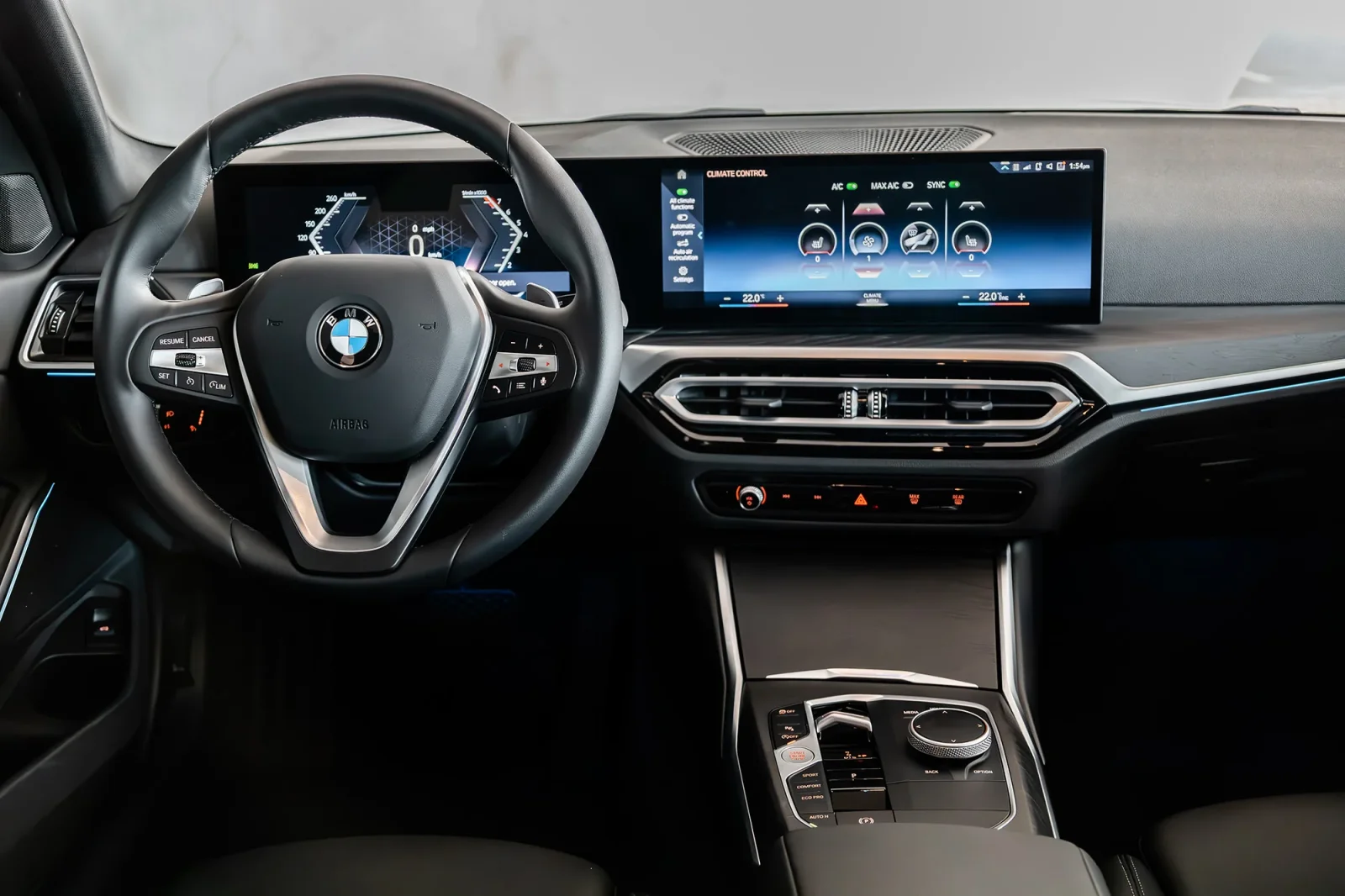 Kiralık BMW 3-Series 330 New Gen Gri 2024 içinde Abu Dhabi - 4 