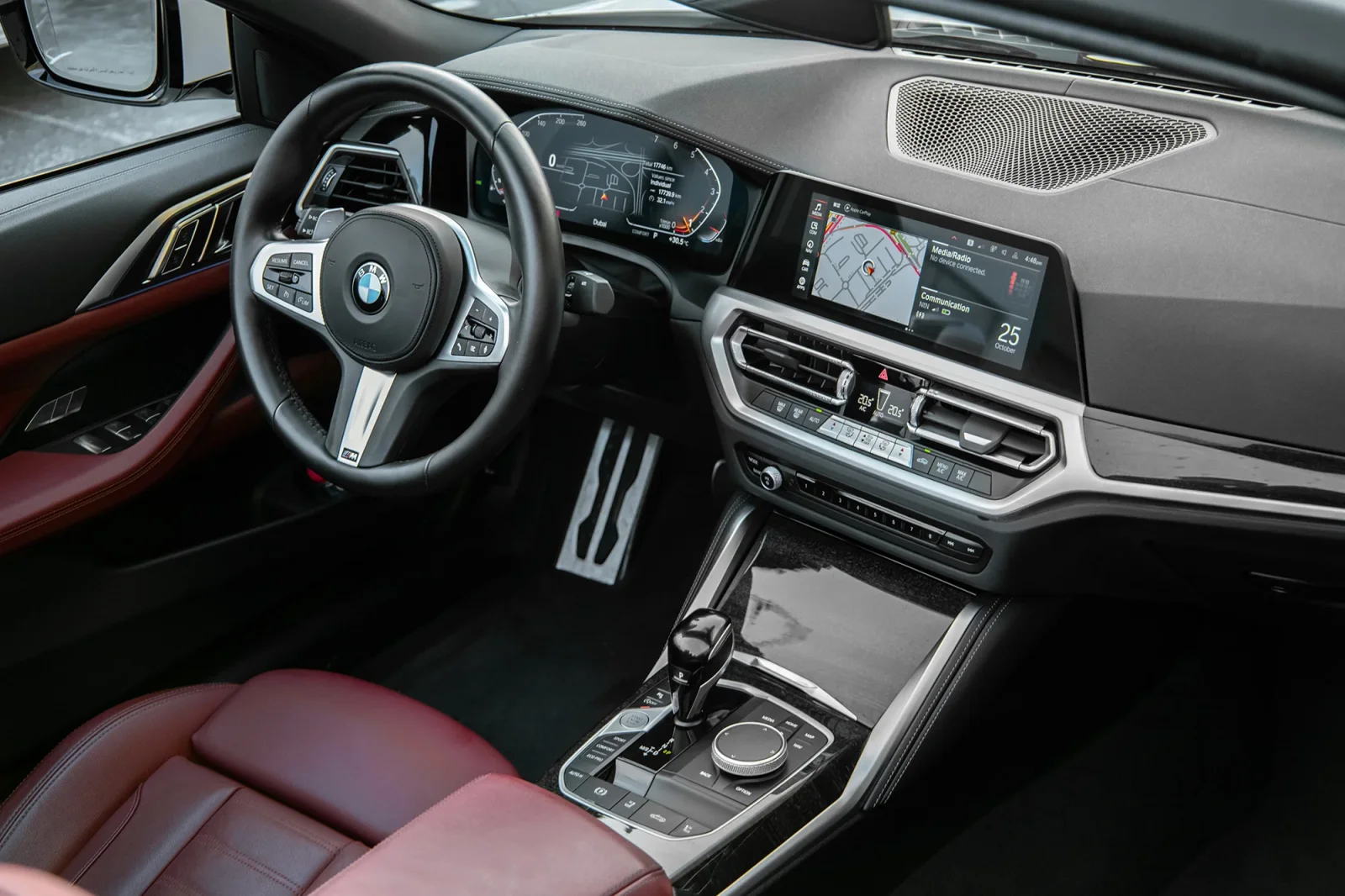 Аренда BMW 4-Series 420 Белый 2023 в Абу-Даби - 4 