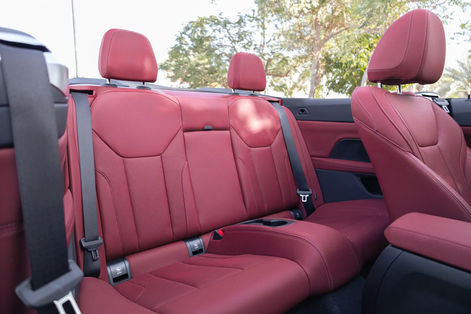 Аренда BMW 4-Series 430i Белый 2024 в Абу-Даби - 10 