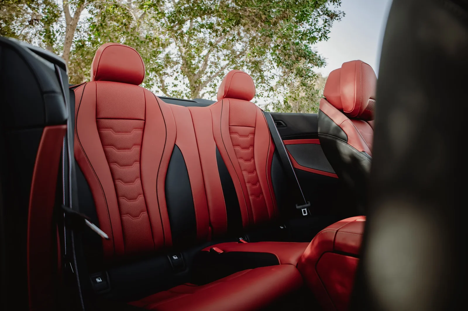 Rent BMW 8-Series 840i Coupe Grey 2022 in Abu Dhabi - 8 