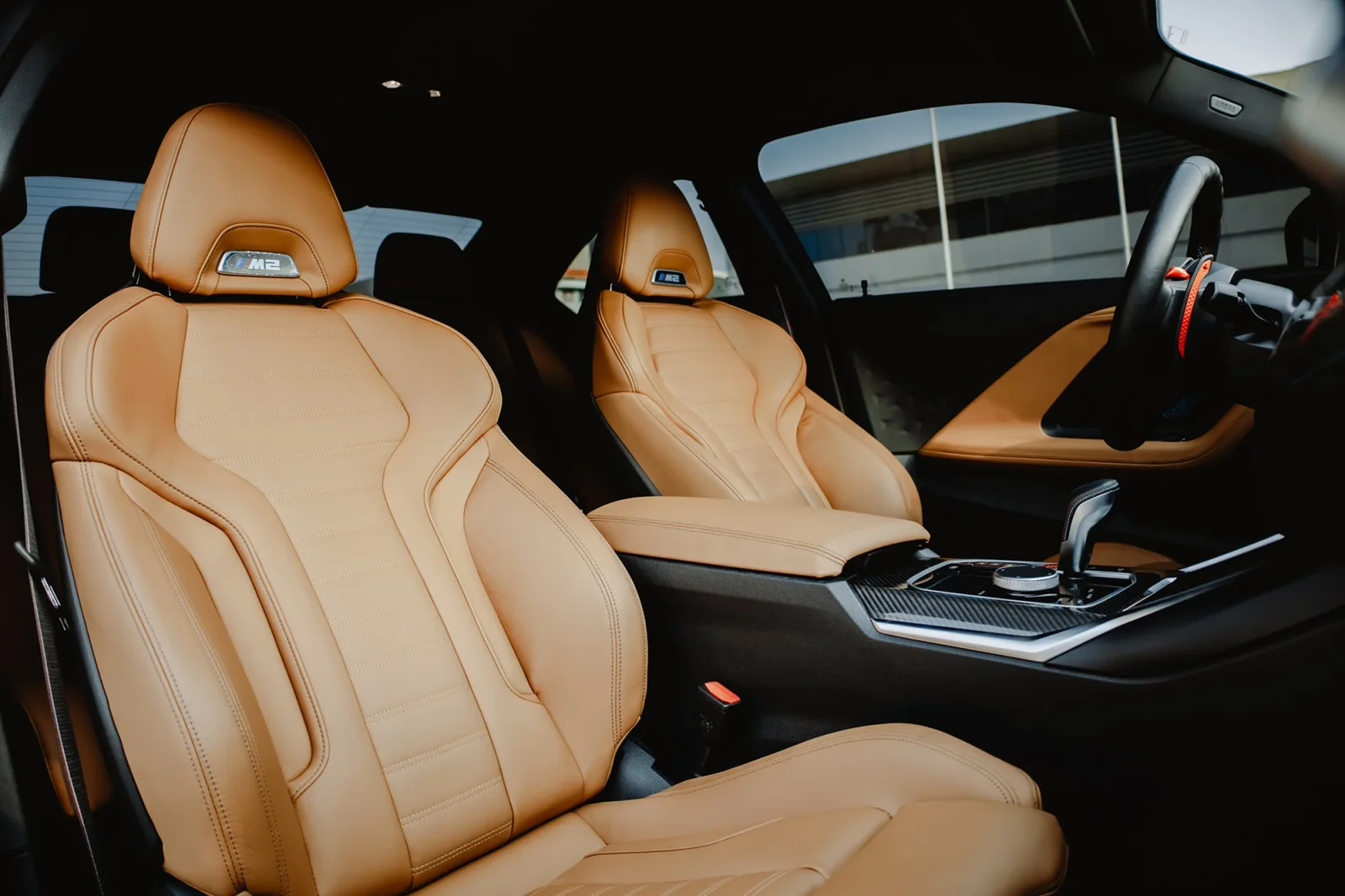 Loyer BMW M2  Gris 2023 en Abou Dabi - 5 