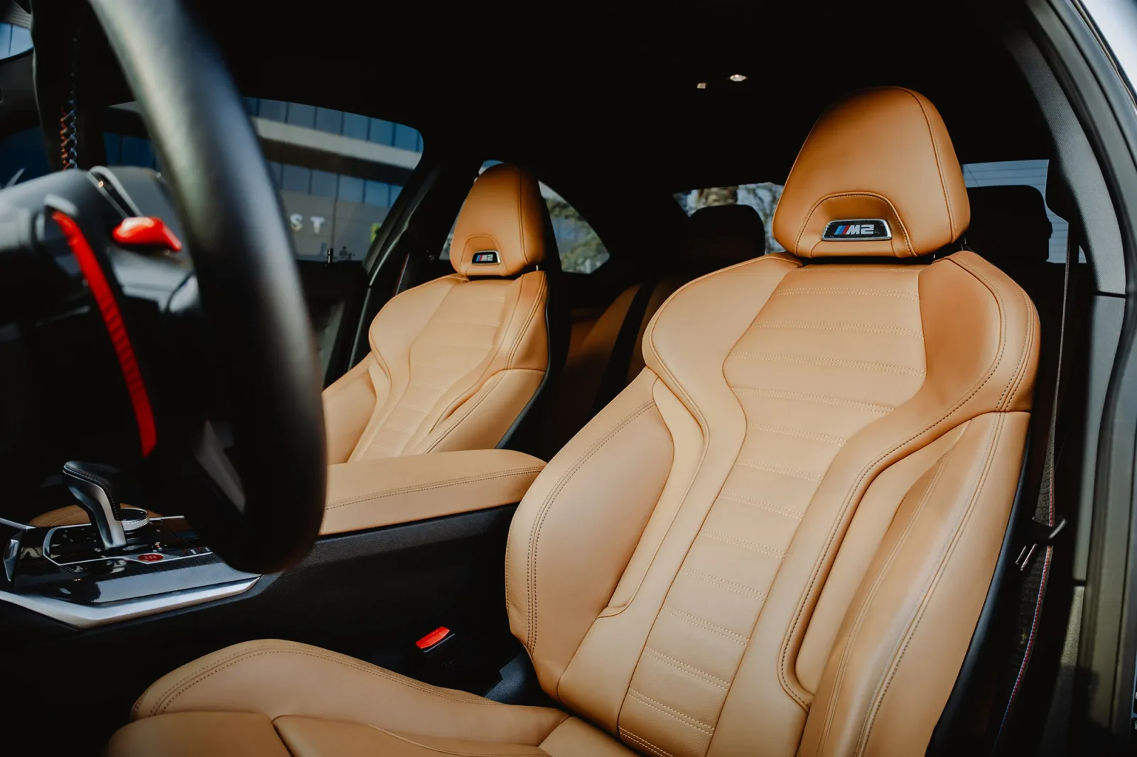 Loyer BMW M2  Gris 2023 en Abou Dabi - 3 