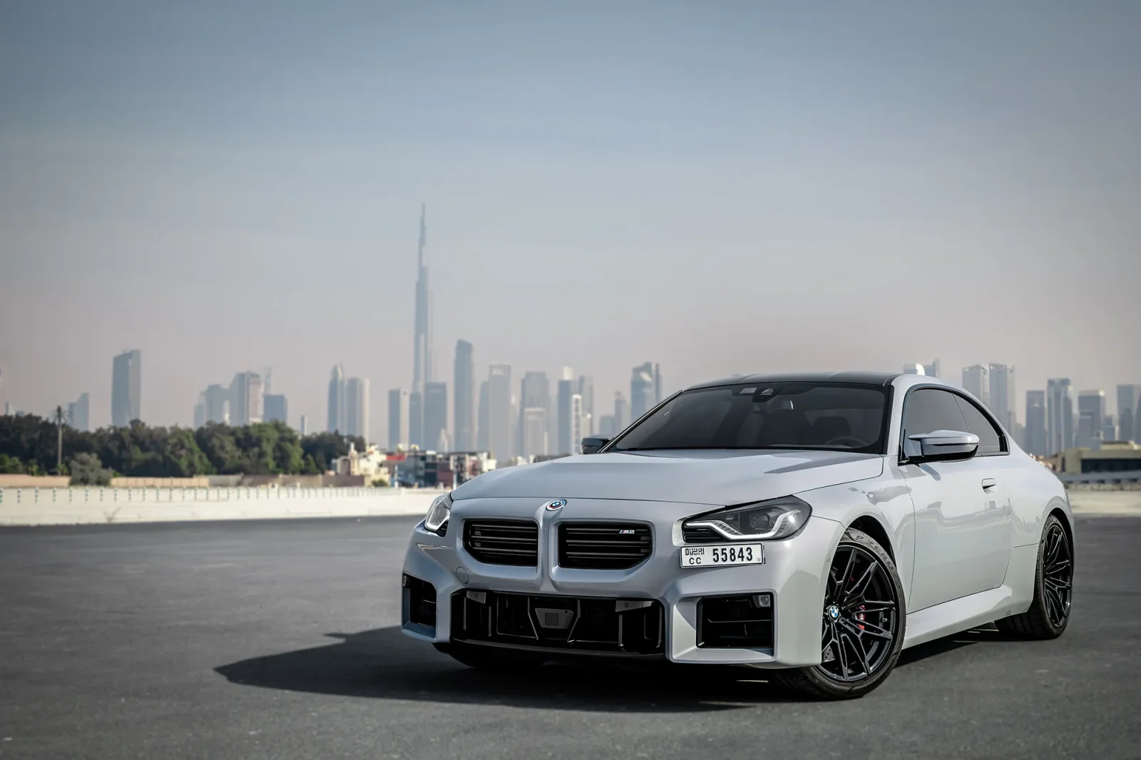 Loyer BMW M2  Gris 2023 en Abou Dabi