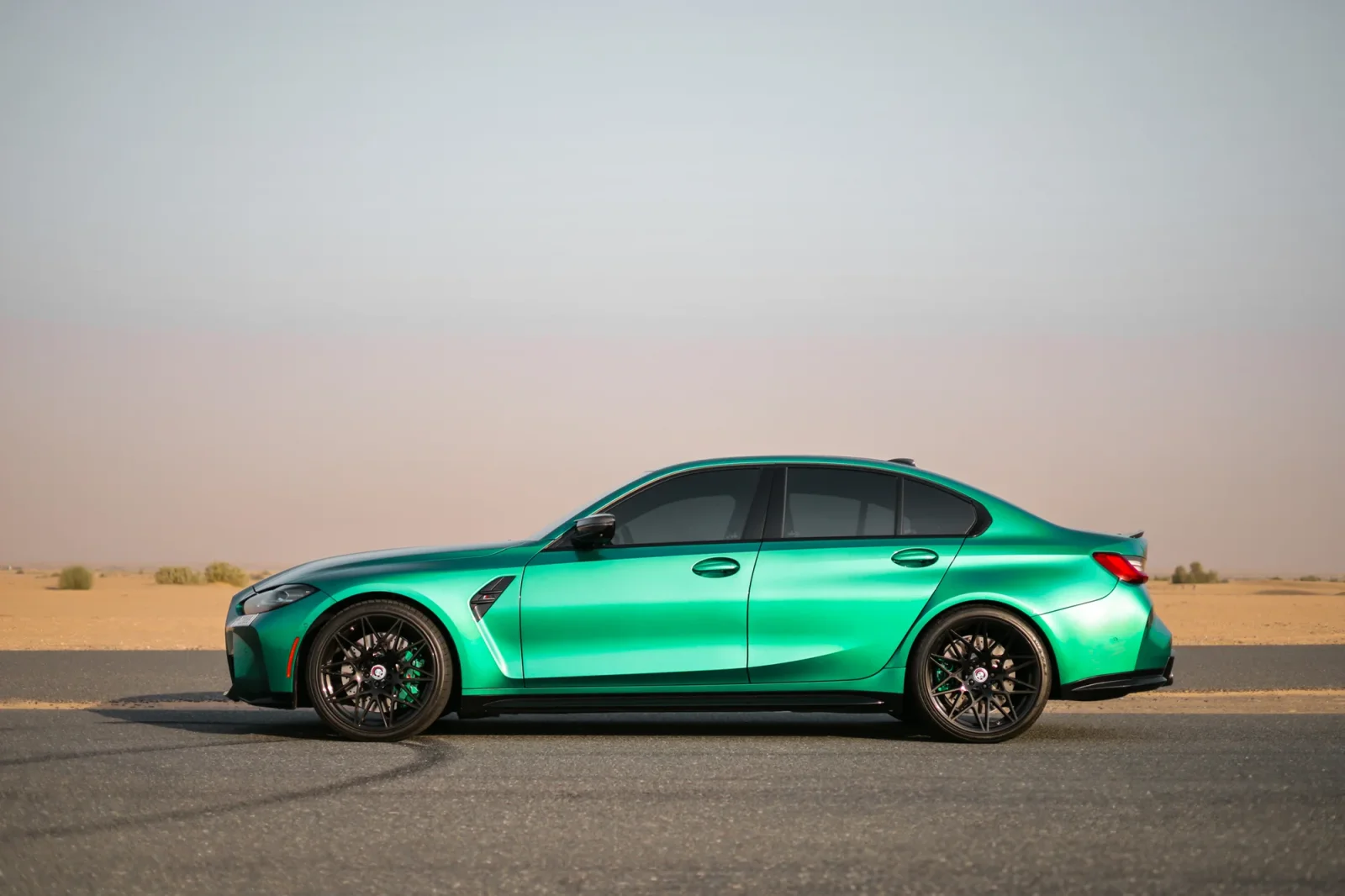 Huren BMW M3  Groente 2021 in Abu Dhabi - 8 