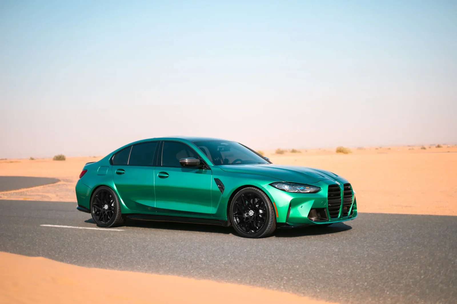 Huren BMW M3  Groente 2021 in Abu Dhabi - 16 