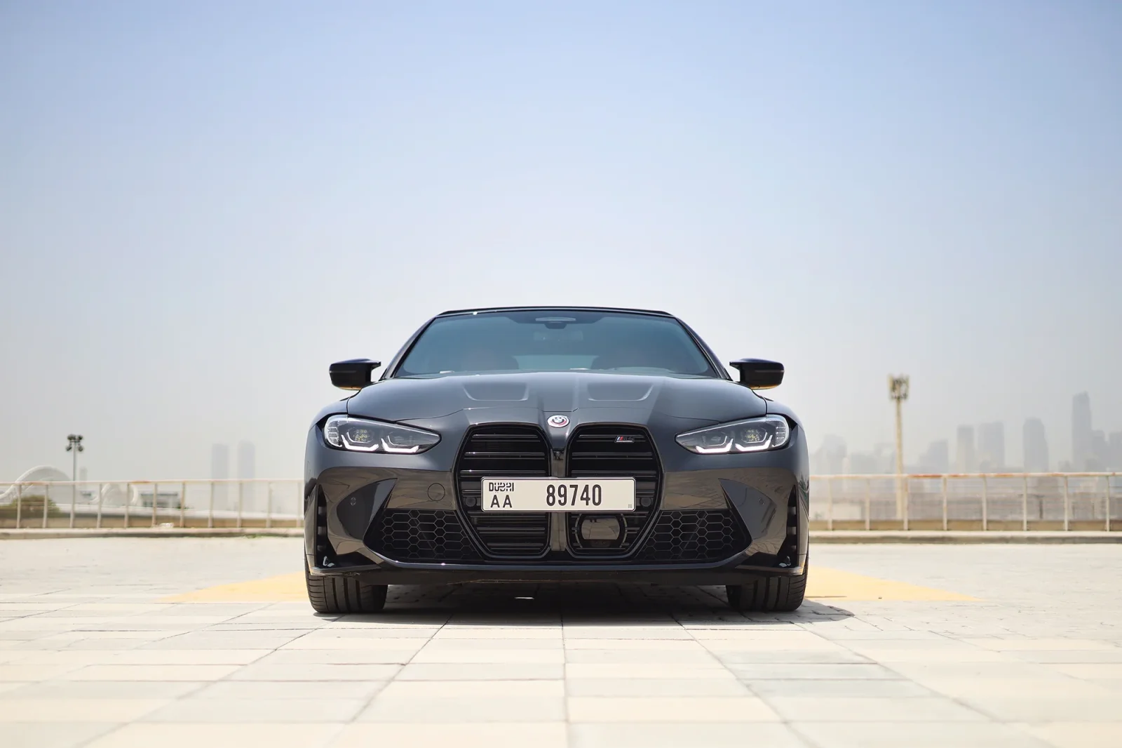 Аренда BMW M4 Competition Черный 2022 в Абу-Даби - 3 